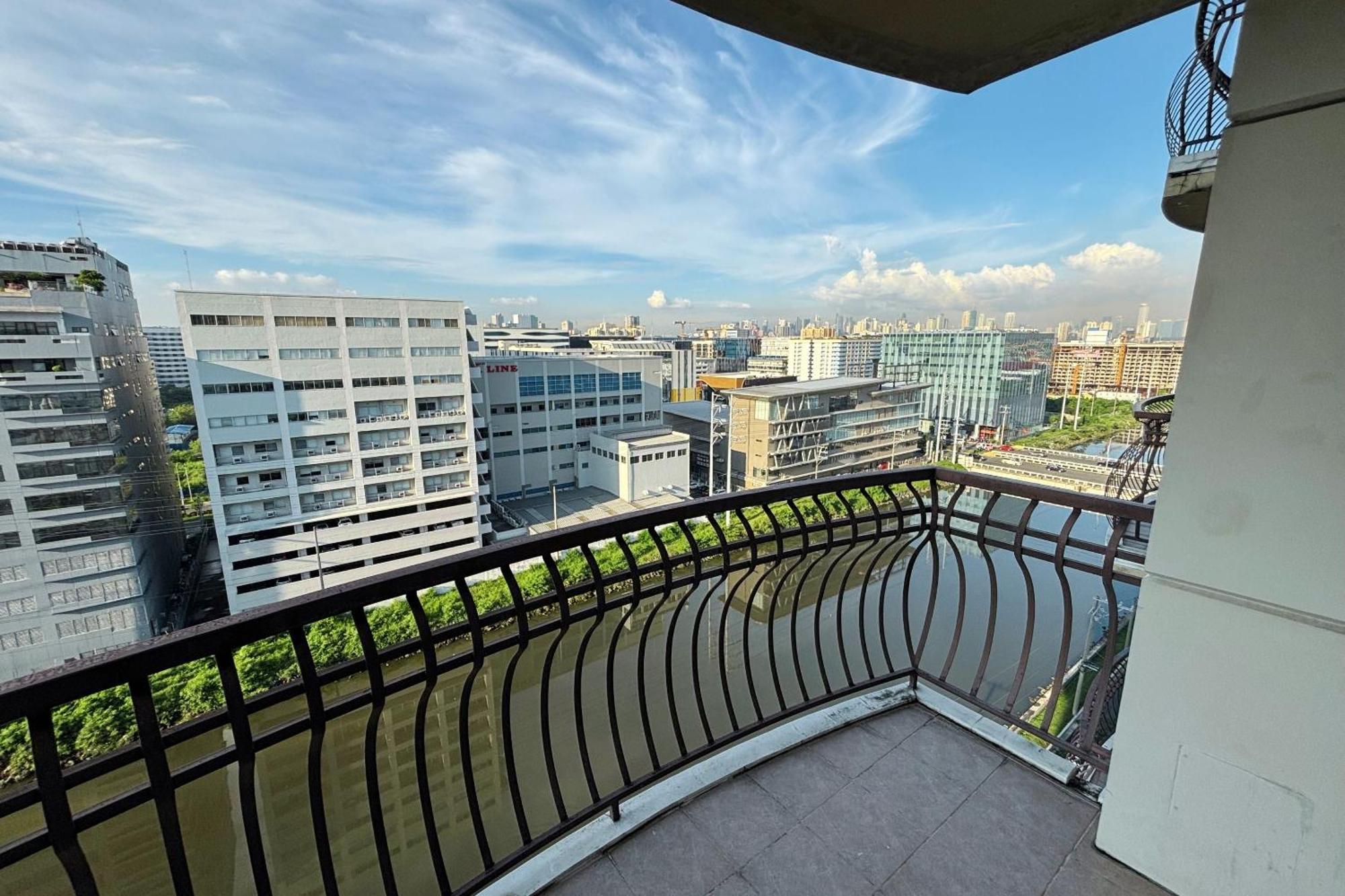 เอ็กทรีมเมลี สวีท Apartment มะนิลา ภายนอก รูปภาพ