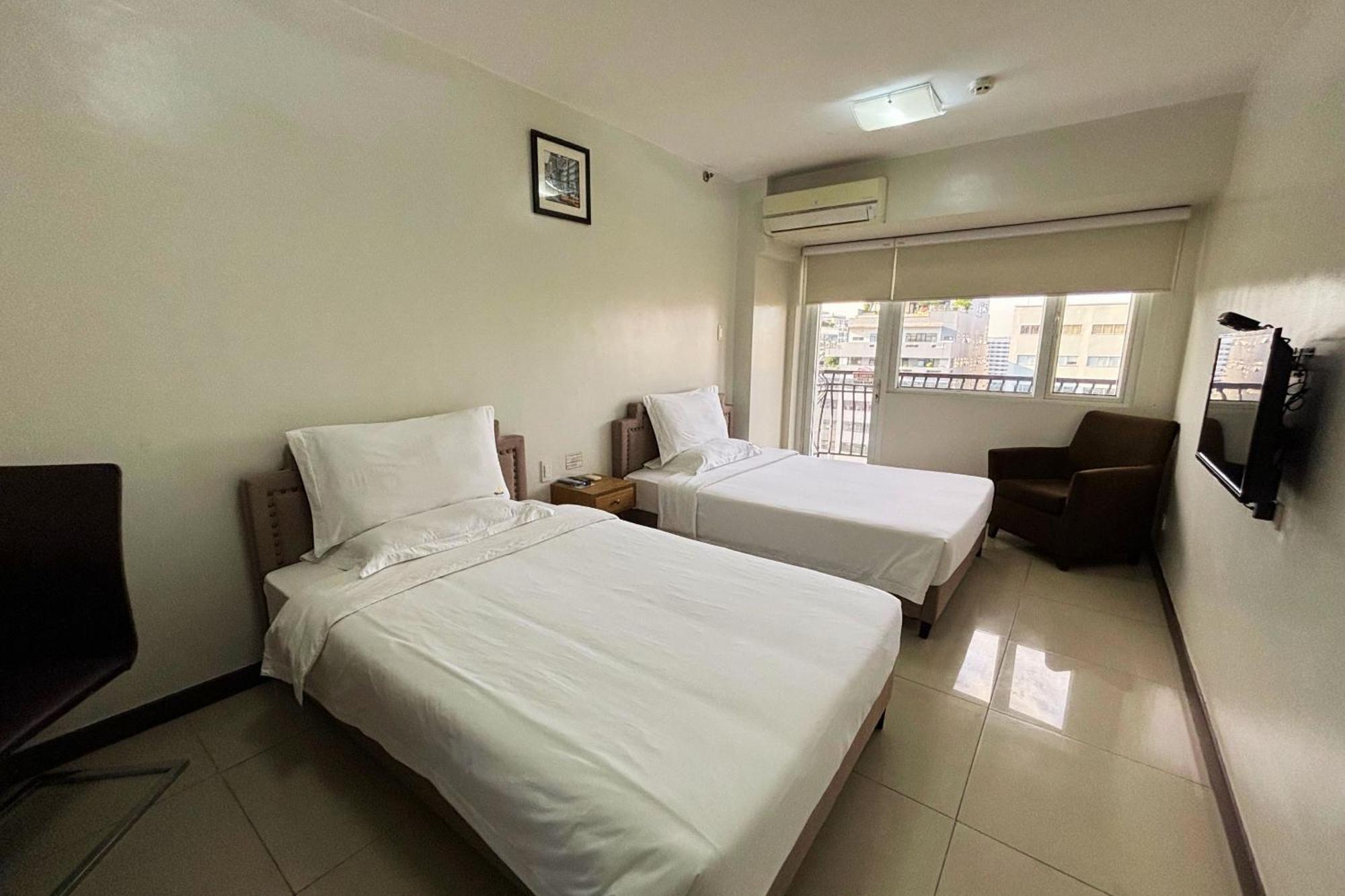เอ็กทรีมเมลี สวีท Apartment มะนิลา ภายนอก รูปภาพ