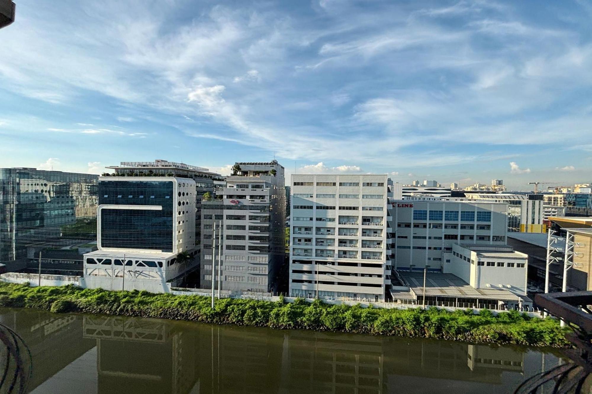 เอ็กทรีมเมลี สวีท Apartment มะนิลา ภายนอก รูปภาพ